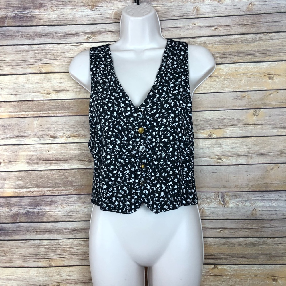 Kimichi Blue Reservable button Top